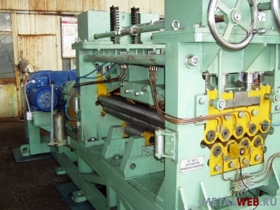 Листоправильная машина.