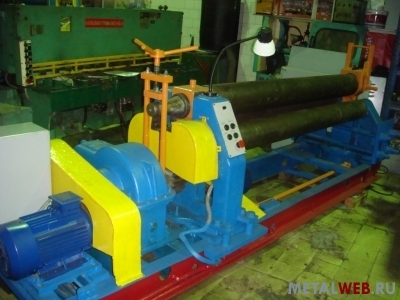 Вальцы трех-валковые (Листогибочная машина) модели И2220,  10мм х 2000мм, в отличном техсостояние продам