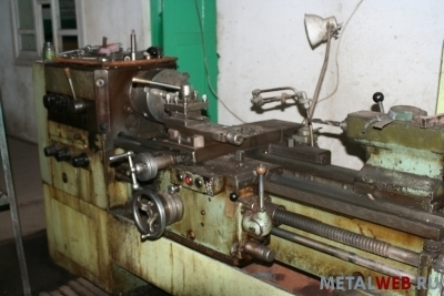 Станок токарно-винторезный 1Д95