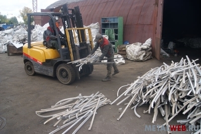 Сдать лом алюминия в Москве. Алюминий закупаем на металлолом, погрузка и вывоз алюминиевого металлолома.
