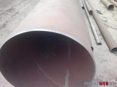 Продам трубу б/у 820*10