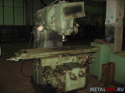 Вертикальный консольно-фрезерный станок 6Р13 бу