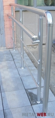 Ограждения пандусов для инвалидов