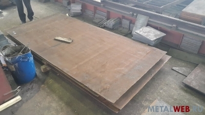 Продам лист стальной