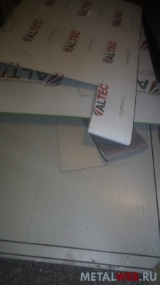 Алюминиевые композитные панели