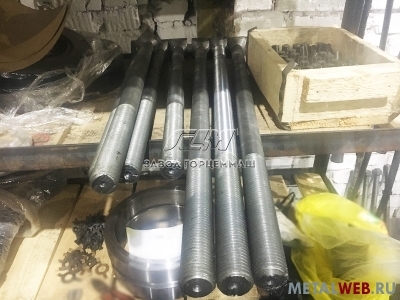 Болт 0.409511002-09 для щековой дробилки СМД-110