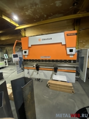 Гидравлический листогибочный пресс Ermaksan POWER BEND 3100-100 выпуск 2023 года