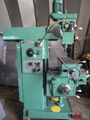 СТАНОК широкоуниверсальный фрезерный  6Т80Ш (800х200) 1989г из НИИ