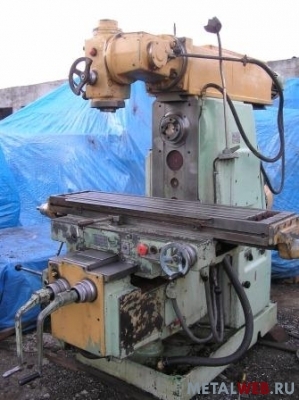 Продам фрезерные станки 6М83, 6Р82Ш, Ф1-250, 6Т12-1, Ф2-250 Владивосток.